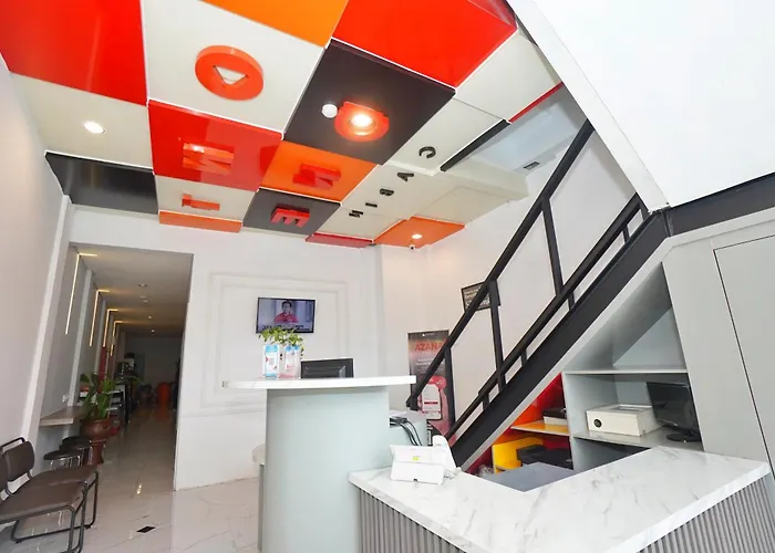 Front One Budget Hotel Tirtonadi Solo